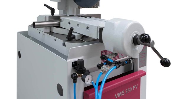 csm_VMS_350_PV_Automatische_Materialspannung_b0a95ae7bd csm_VMS_350_PV_Automatische_Materialspannung_b0a95ae7bd