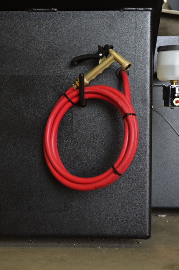 m20a120-flood-coolant-with-wash-down-hose m20a120-flood-coolant-with-wash-down-hose