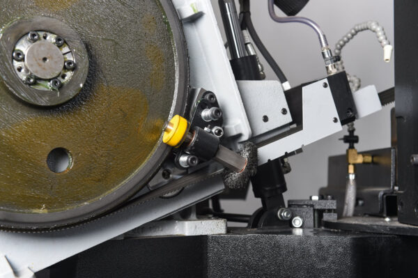 s-20a-its-replaceable-blade-brush-keeps-blade-clean s-20a-its-replaceable-blade-brush-keeps-blade-clean