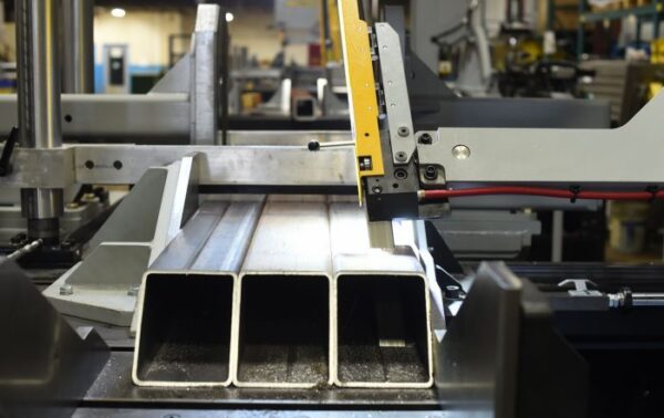 v2126apc-uh25-4373-700x441 v2126apc-uh25-4373-700x441
