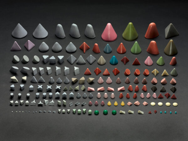 IMG Overview ceramic and plastic mass finishing media (1) IMG Overview ceramic and plastic mass finishing media (1)