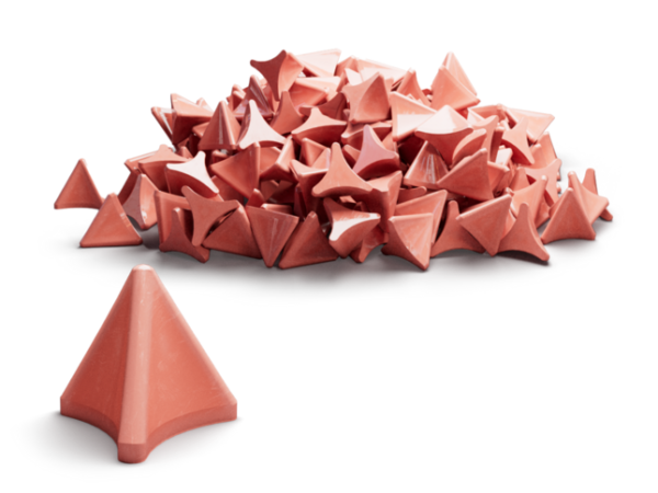 csm_kunststoff-pyramide-dreizack-step_a2e4b67710